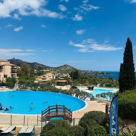 Διαμέρισμα Cap Esterel Village , Agay 4prs Climatise-wifi-parking Inclus *