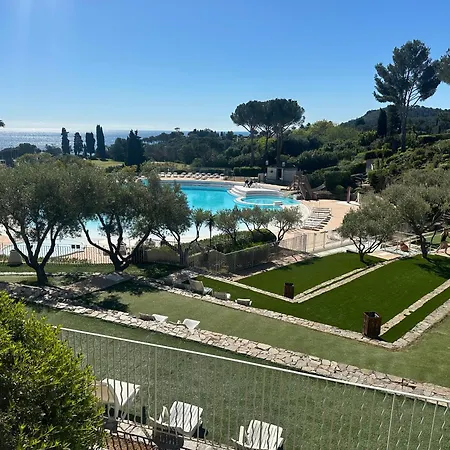 Lägenhet Cap Esterel Village , Agay 4prs Climatise-wifi-parking Inclus *